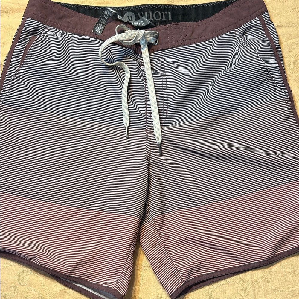 Vuori Men's Swim Shorts - Maroon and White